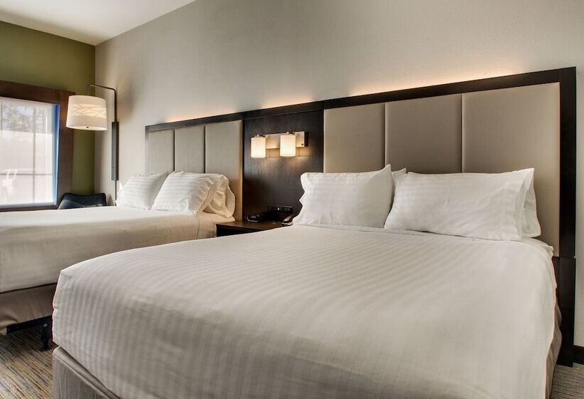Номер Стандарт, Holiday Inn Express & Suites   Summerville, An Ihg
