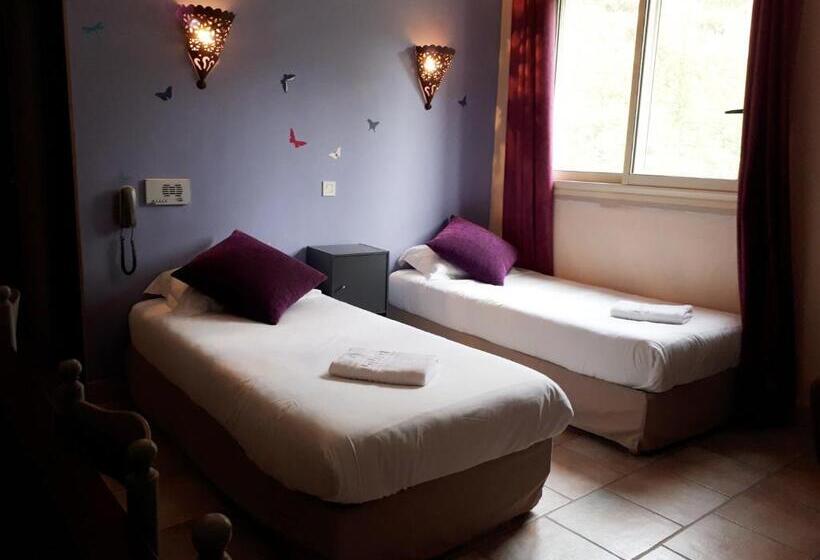 4인용 스탠다드 룸, Le Mont Barral