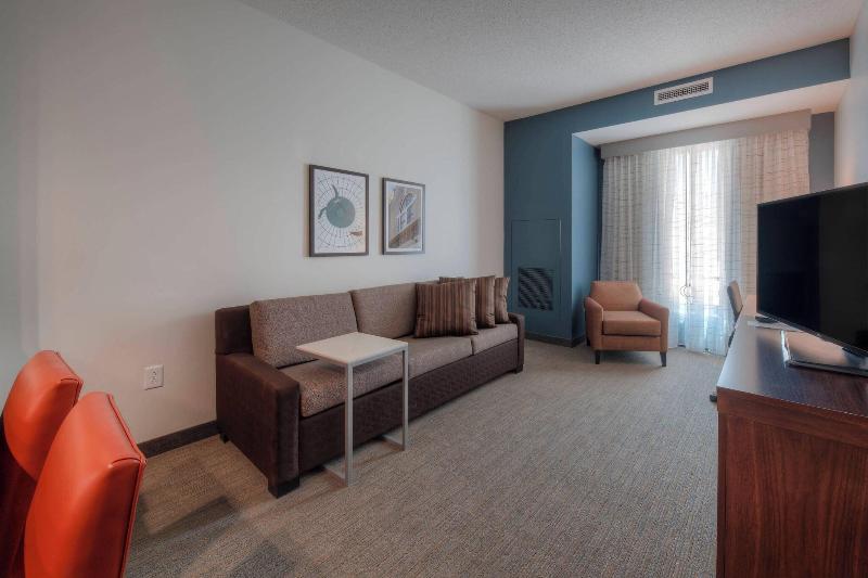 Люкс Кровать Кинг, Residence Inn By Marriott Raleigh Downtown