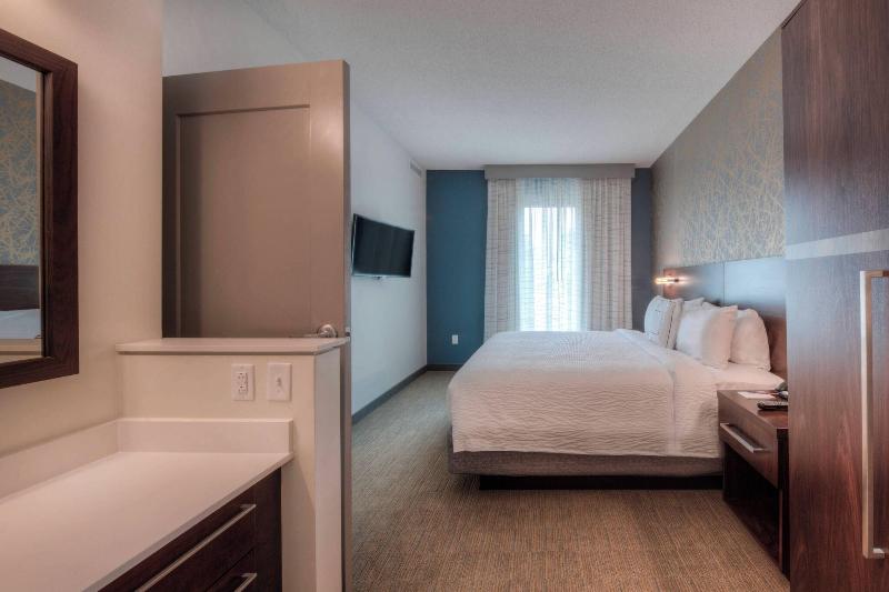 Люкс Кровать Кинг, Residence Inn By Marriott Raleigh Downtown