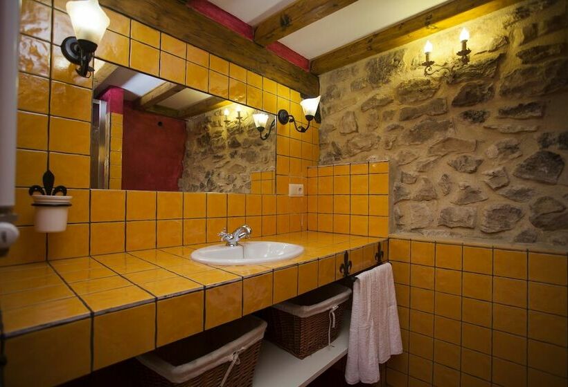 Номер Стандарт, Rural La Torre De Bisjueces