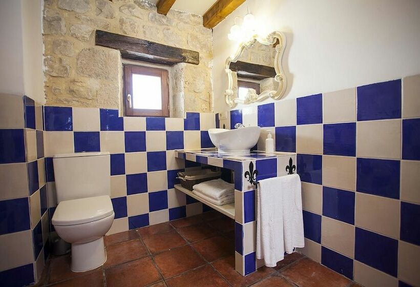 Номер Стандарт, Rural La Torre De Bisjueces