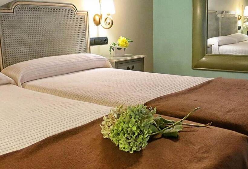 スタンダードルーム, Valle Del Silencio