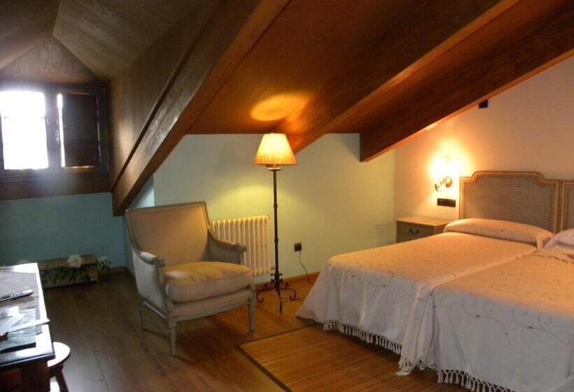 수피리어 룸, Valle Del Silencio