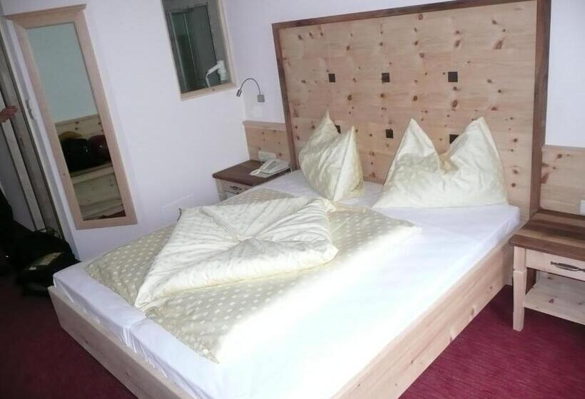 Номер Стандарт с Балконом, Wieslhof