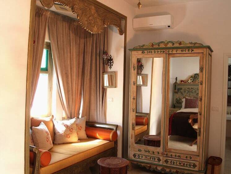 اتاق سوپریور, El Patio Courtyard House