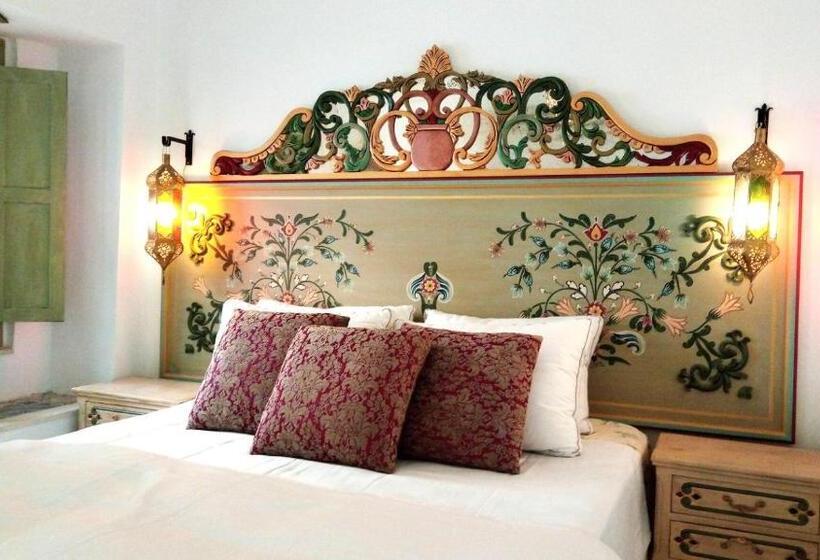 اتاق سوپریور, El Patio Courtyard House