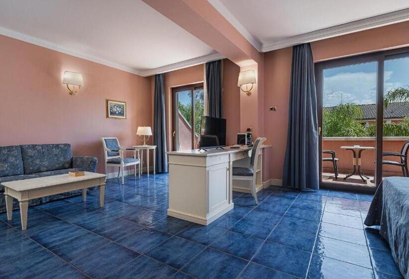 سوییت, Salice Resort