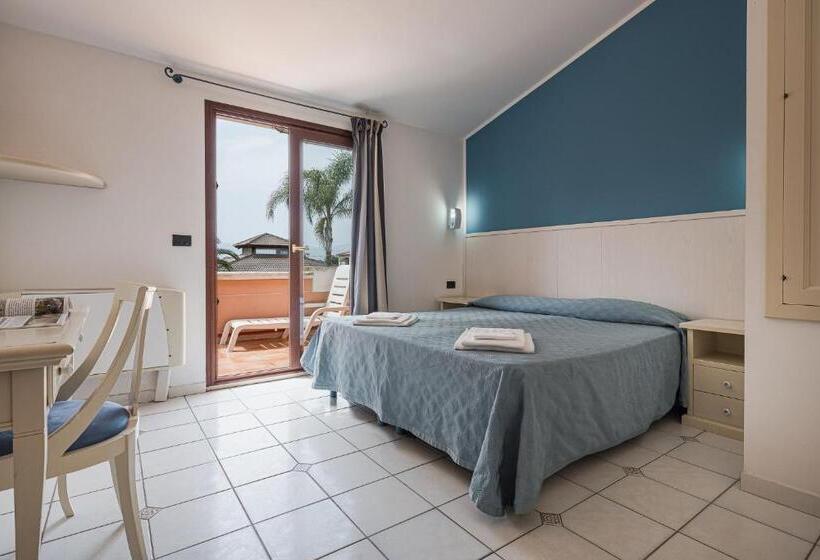 آپارتمان 2 خوابه, Salice Resort