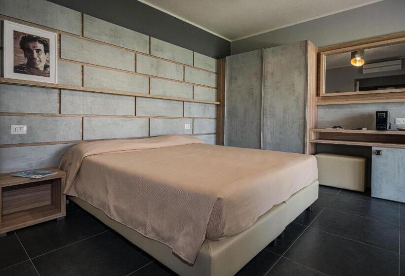 اتاق استاندارد با چشم‌انداز باغ, Salice Resort