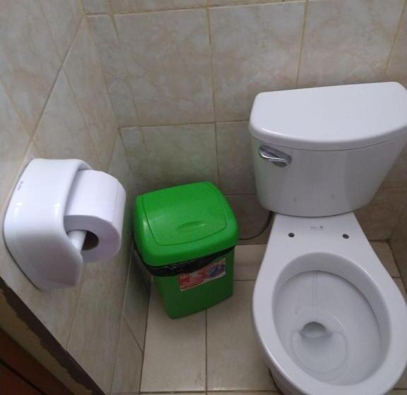 家庭间, Hospedaje T&t