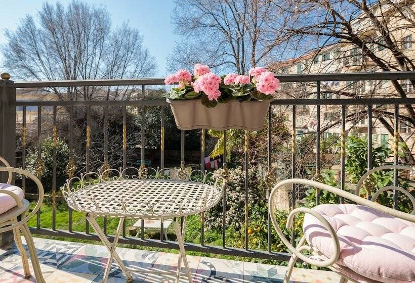 バルコニー付きデラックスルーム, Vip Rooms