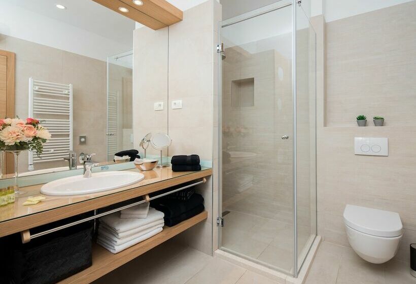 バルコニー付きデラックスルーム, Vip Rooms