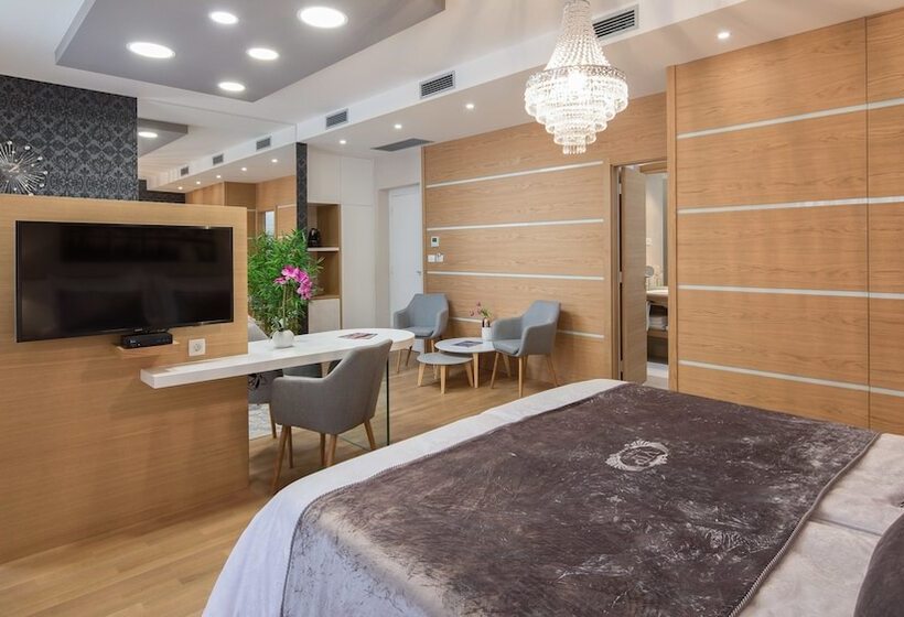 デラックススイート, Vip Rooms