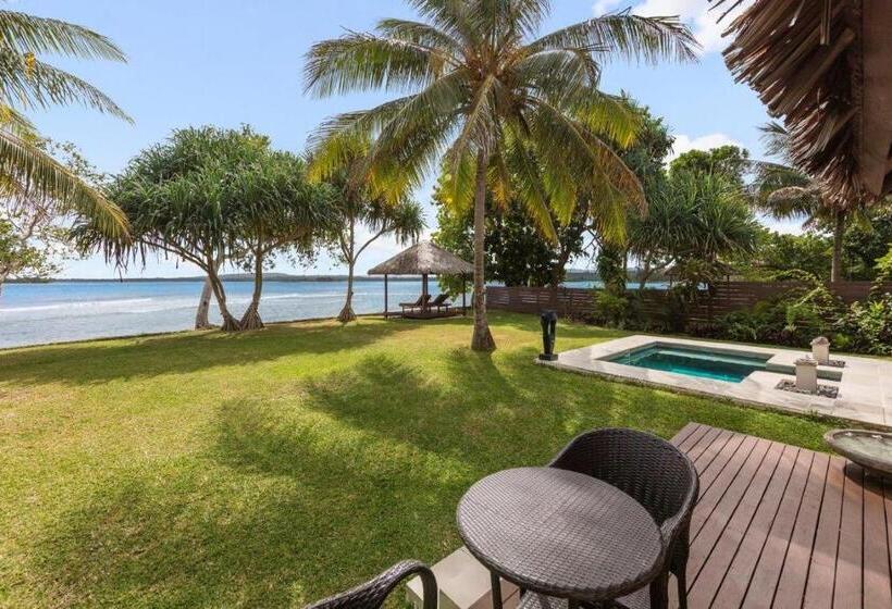 ویلای یک اتاق خوابه با استخر شنا, Eratap Beach Resort