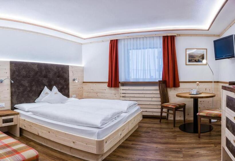 Standard-huone, Garni Aghel