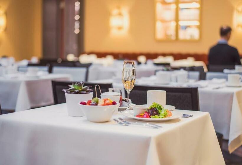 اتاق استاندارد, Grand Poet Hotel And Spa By Semarah