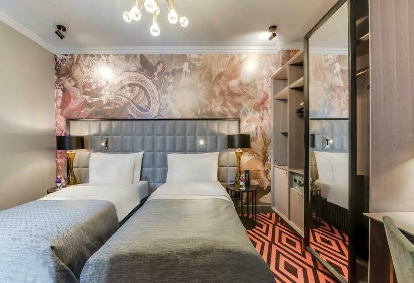 اتاق استاندارد, Grand Poet Hotel And Spa By Semarah