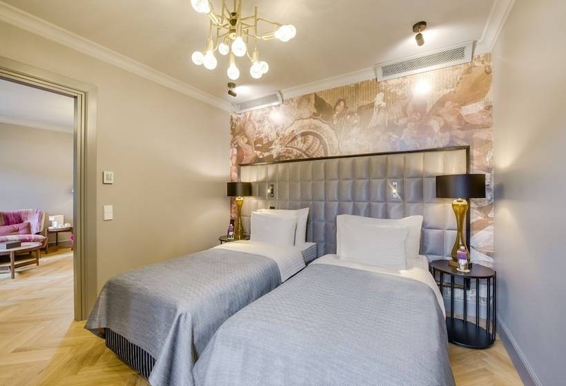 اتاق استاندارد, Grand Poet Hotel And Spa By Semarah