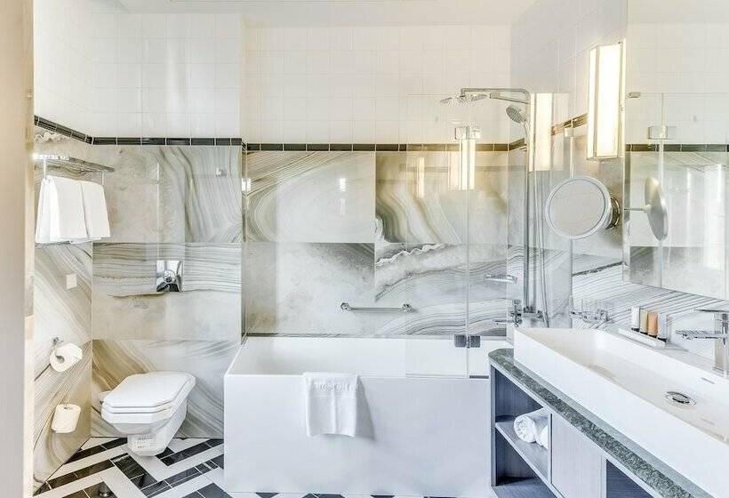 Habitación Superior, Grand Poet Hotel And Spa By Semarah