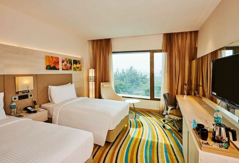 Номер Стандарт, Hilton Garden Inn Lucknow