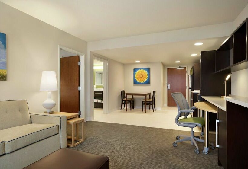 스위트, Home2 Suites By Hilton Leavenworth Downtown