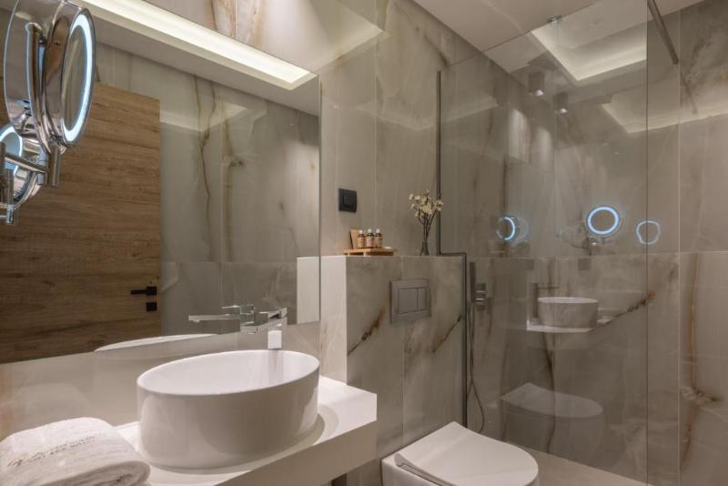 Номер Стандарт, Med Barranquilla Centro