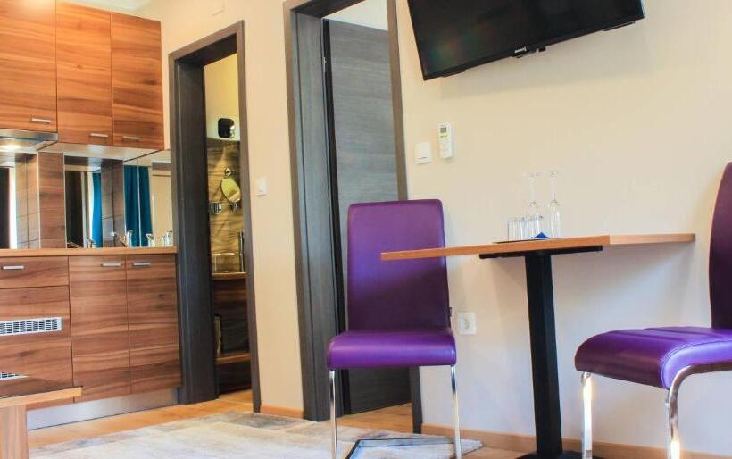 شقة غرفة واحدة مزودة بتراس, Rooms Villa Oasiss