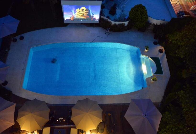 غرفة كومفورت, Rooms Villa Oasiss