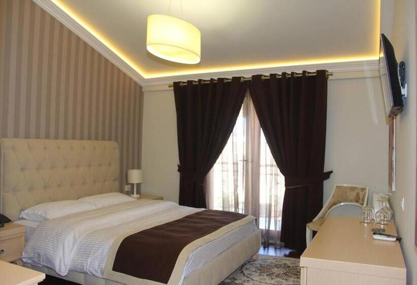 スーペリアースイート, Vila Alfa