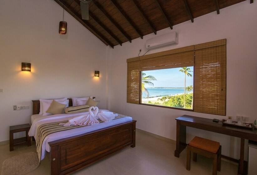 Номер Deluxe Вид на Море с Балконом, Ananya Beach Resort