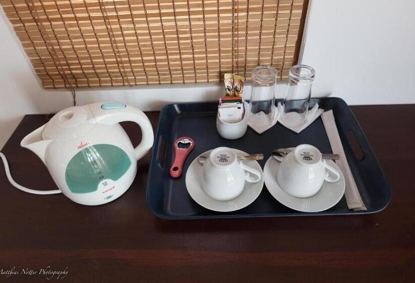 Номер Deluxe Вид на Озеро, Ananya Beach Resort