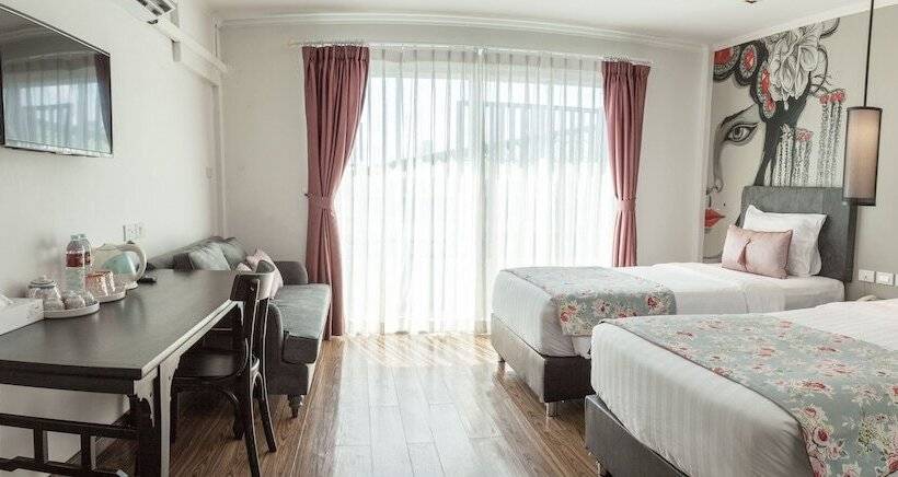 디럭스 룸, Ang Mor Lao Poshtel Adults Only Hostel