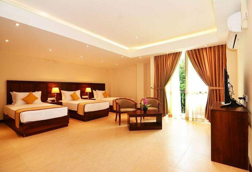 디럭스 트리플 룸, Grand 103