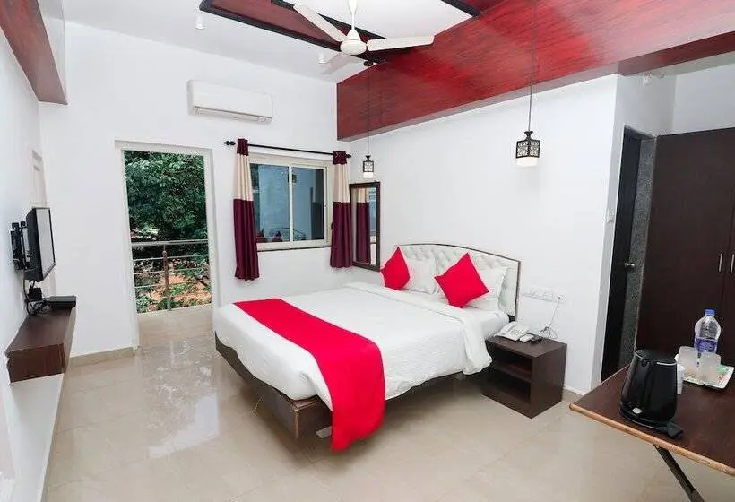 デラックスルーム, Fabhotel Swarnam, Old Goa