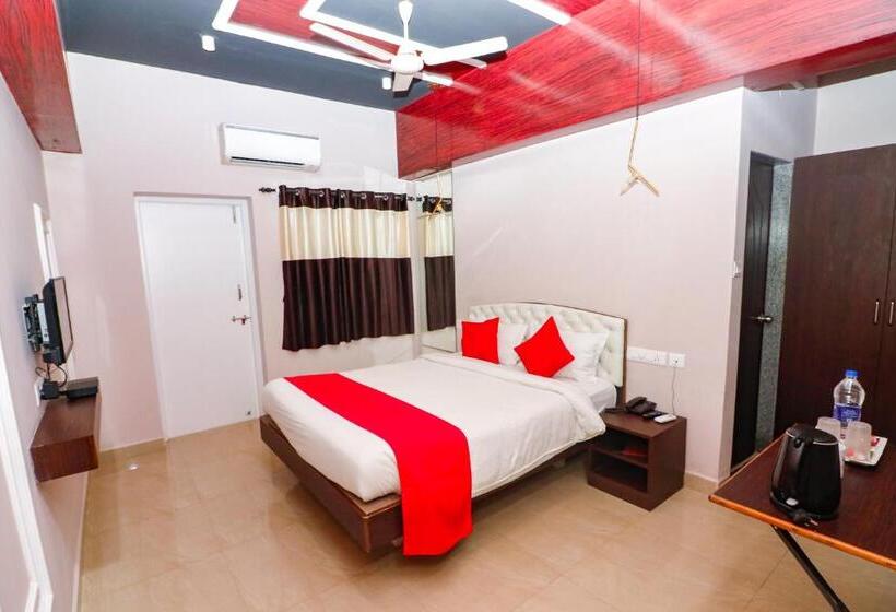 Pokój Deluxe, Fabhotel Swarnam, Old Goa