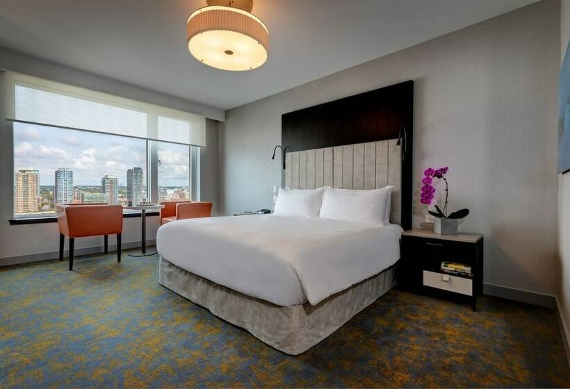 ダブルベッドスタンダードルーム, X Toronto By Library Hotel Collection