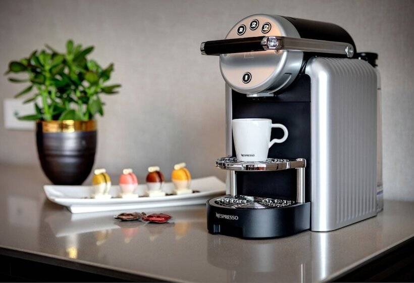 套房, X Toronto By Library Hotel Collection