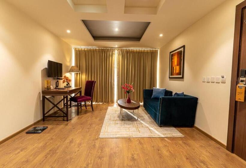 이그제큐티브 스위트, Indraprastha Spa Resort