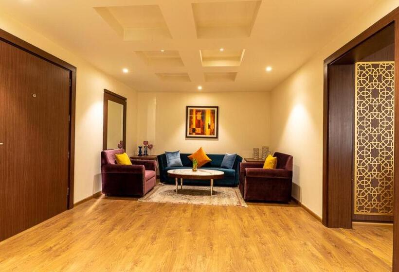 جناح إدارى, Indraprastha Spa Resort