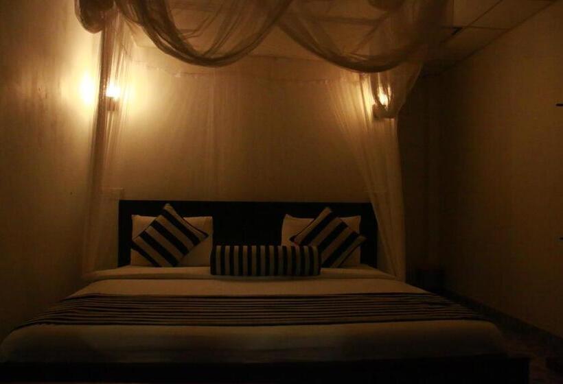 标准间带山景, Different View