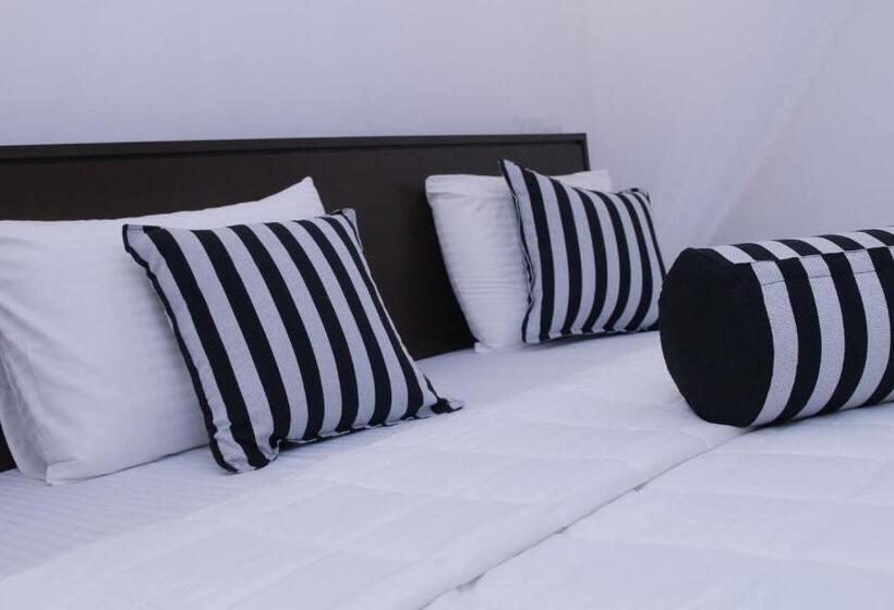 标准间带山景, Different View