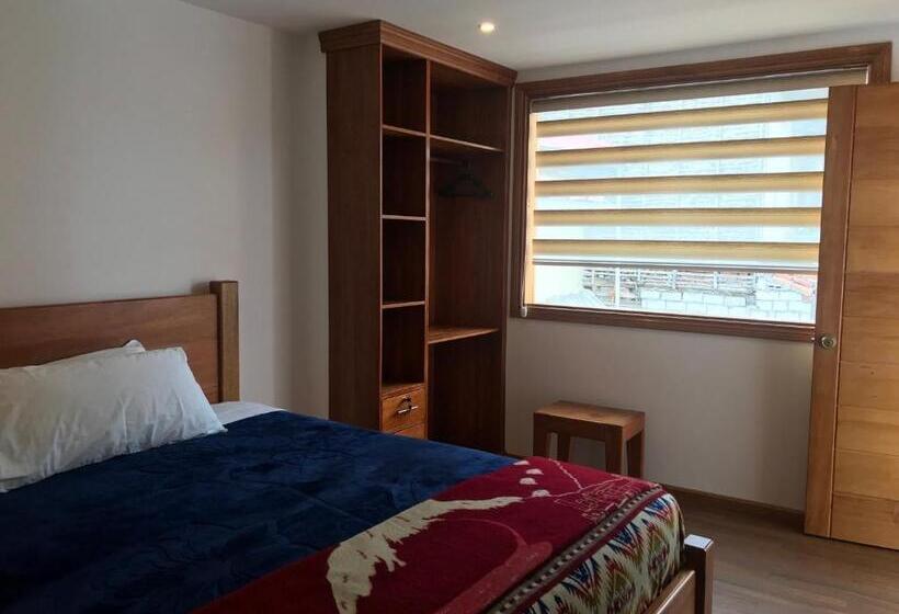 Номер Deluxe Кровать Кинг, Community Hostel Alausi