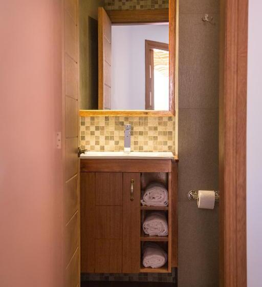 共用房间的床, Community Hostel Alausi