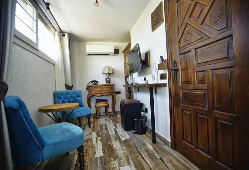 اتاق استاندارد, Ayşe Hanım Konağı