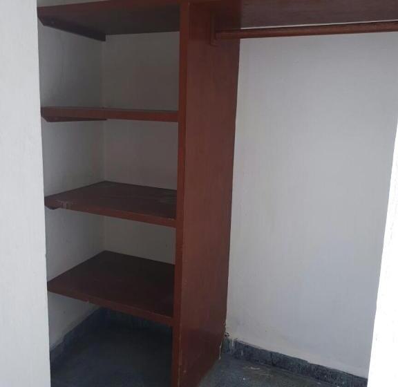 标准间, Casa Costa Brava