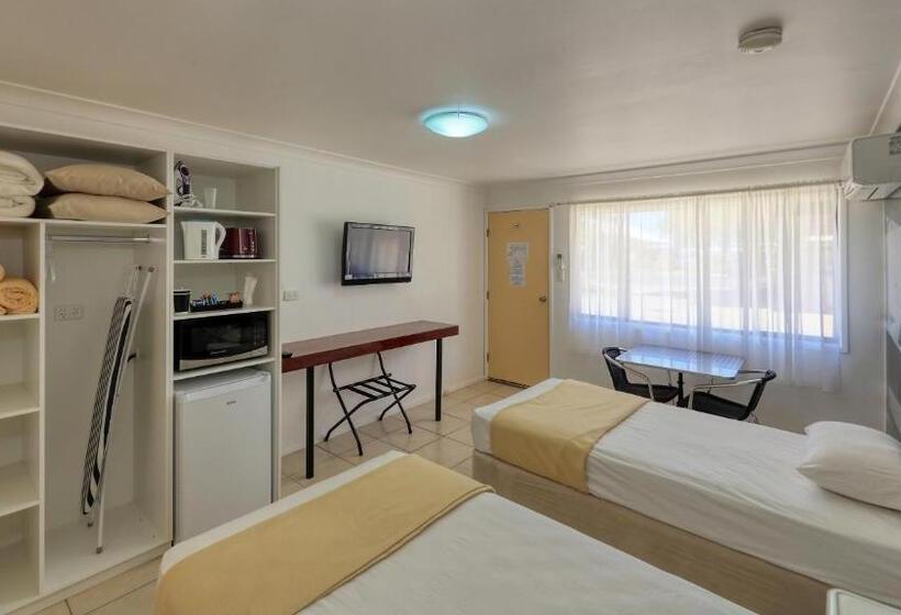 スタンダードルーム, Corones