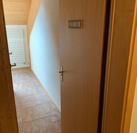 스탠다드 룸 공동 욕실, Hof Und Post