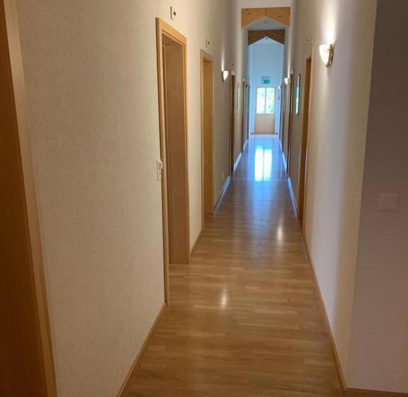 스탠다드 룸 공동 욕실, Hof Und Post