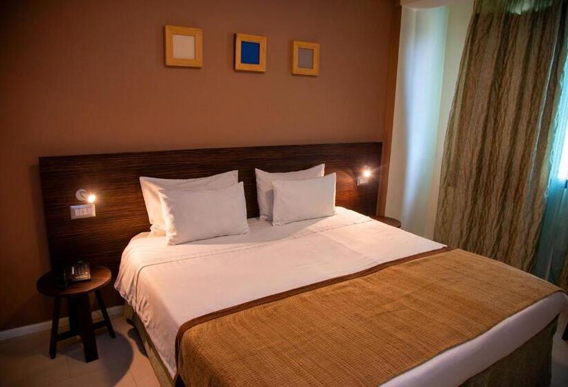 سوییت اجرایی, La Villette